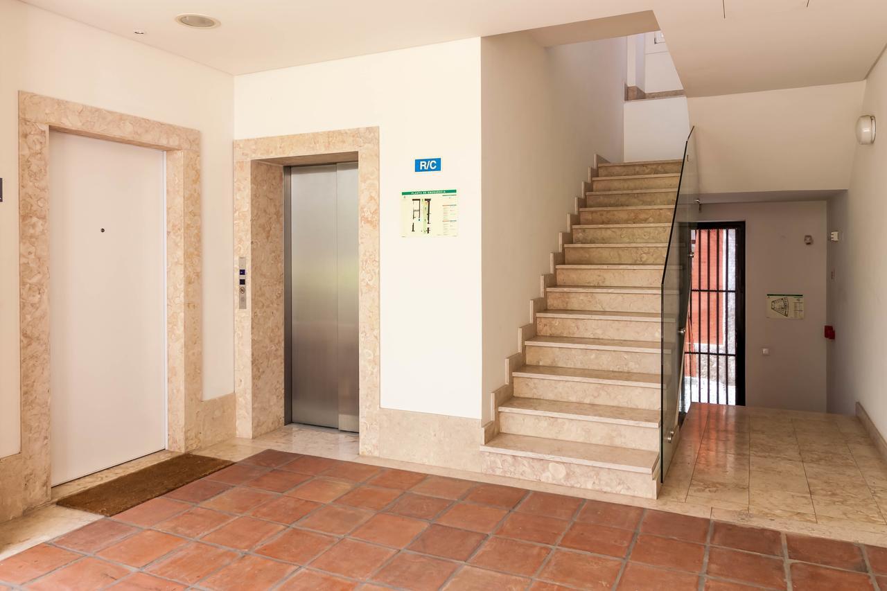 Lisbon Palace Apartment Exterior photo